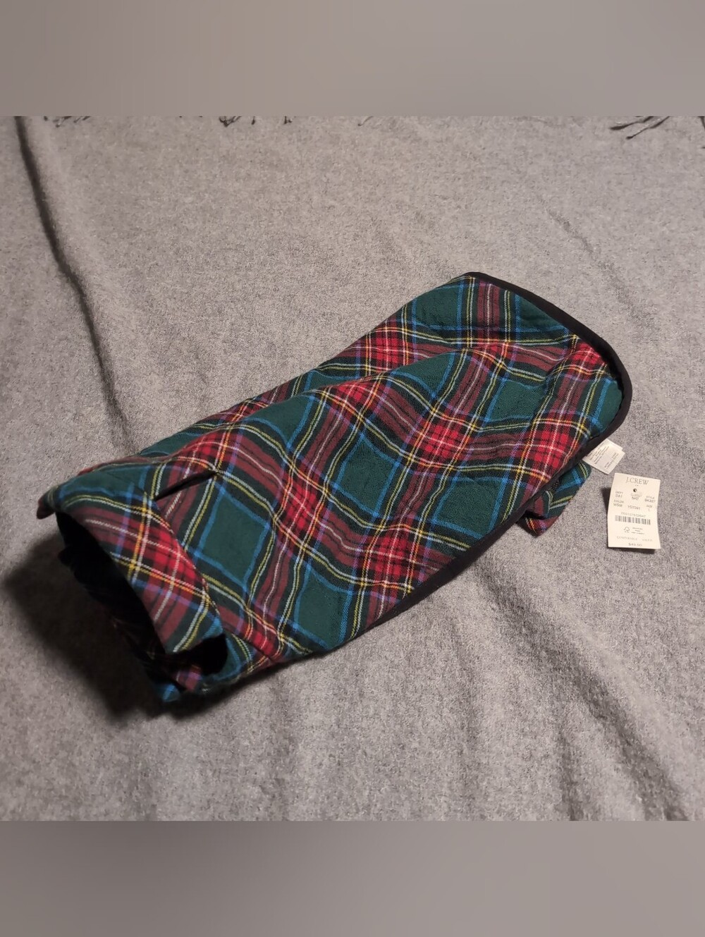 NWT J.Crew Red Plaid Cape for Dogs - Crewmutts L - Size L